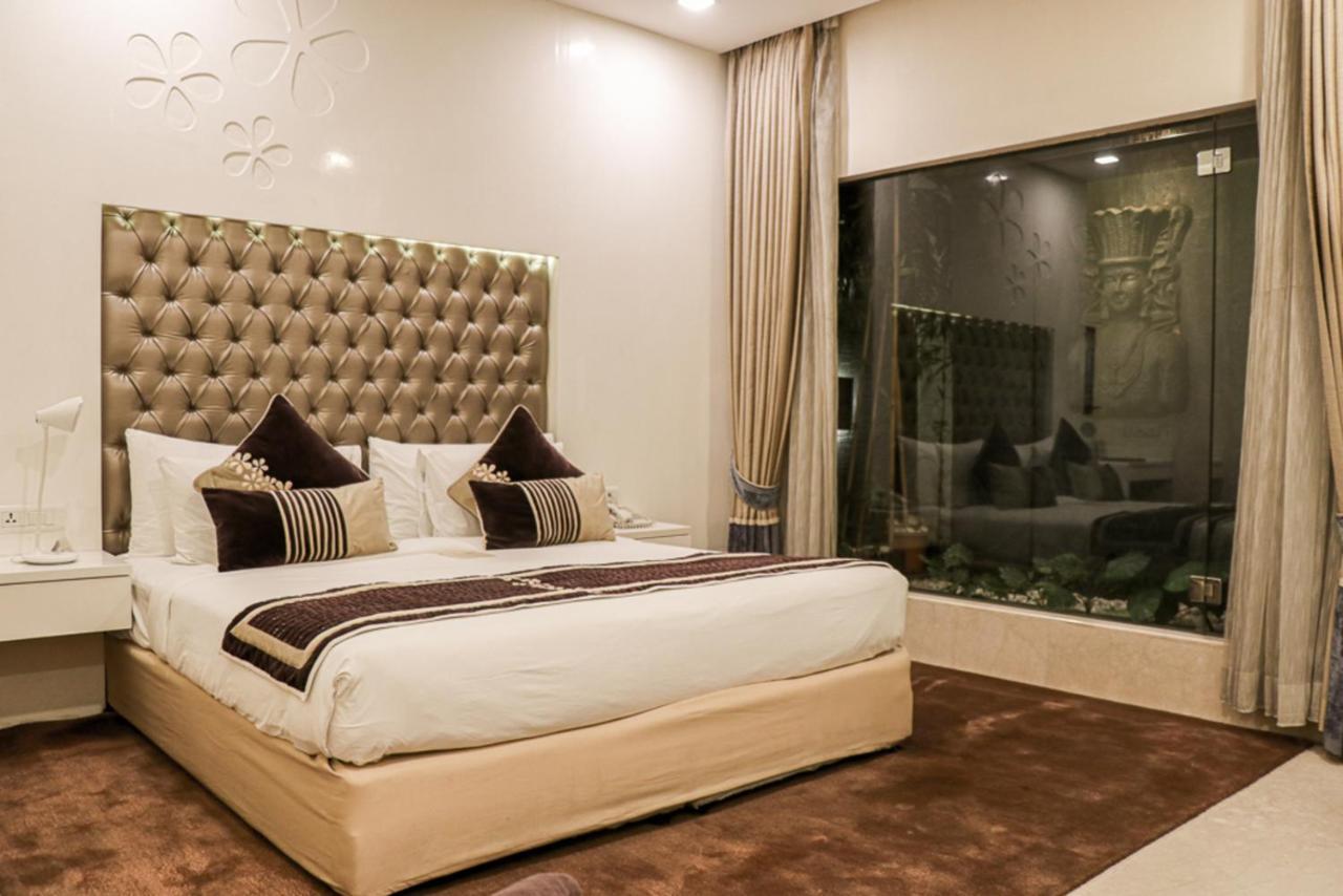 Hotel Eternity New Delhi Exterior photo