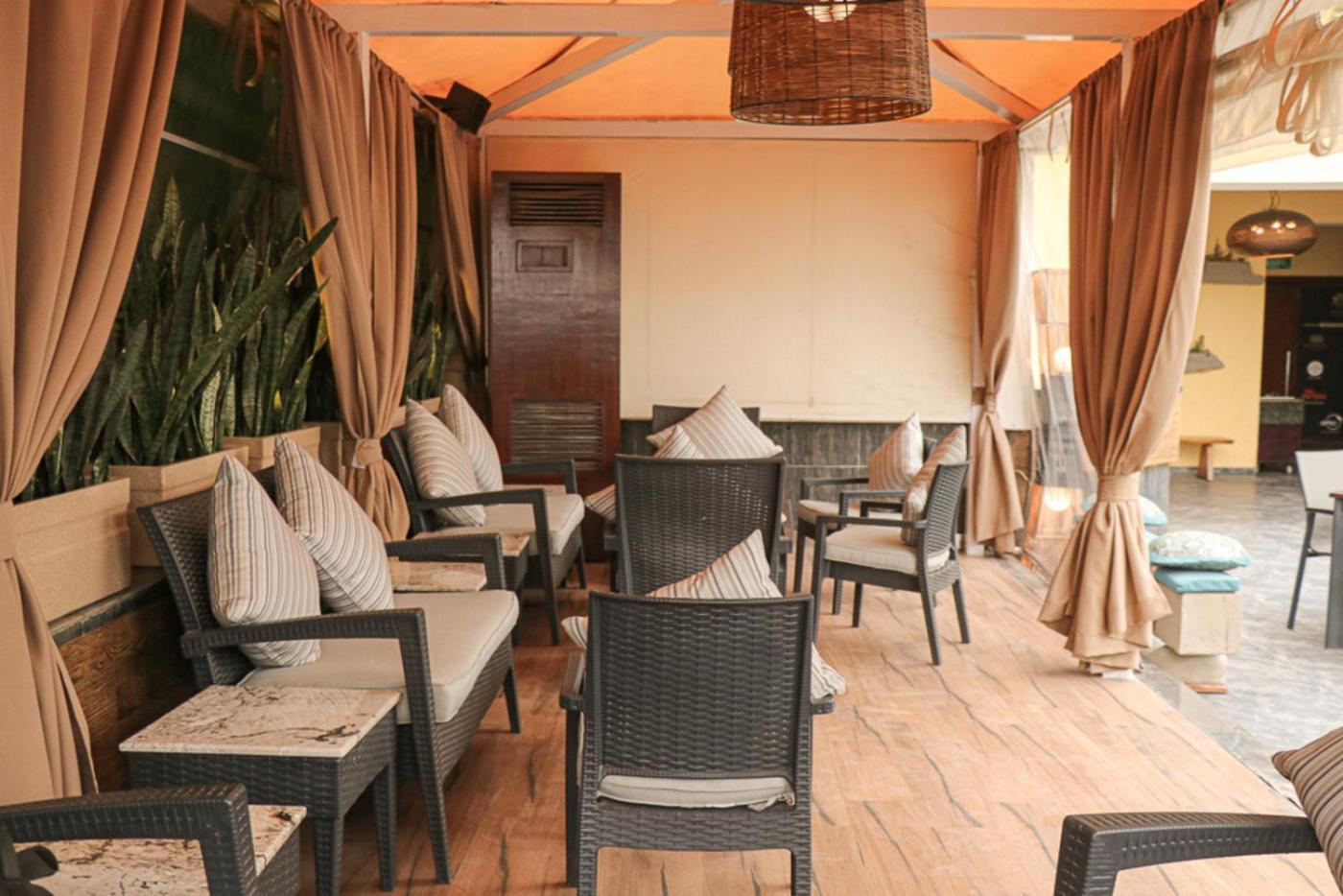 Hotel Eternity New Delhi Exterior photo