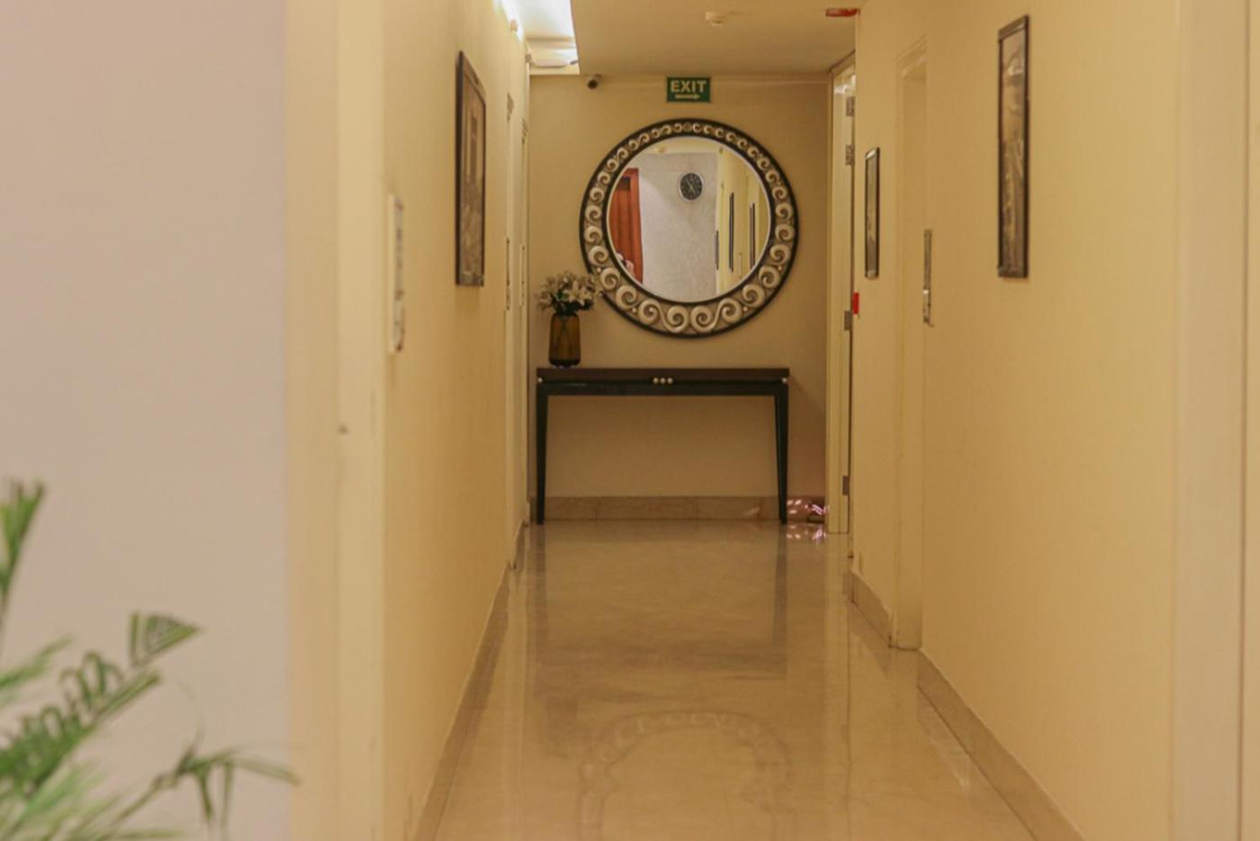 Hotel Eternity New Delhi Exterior photo